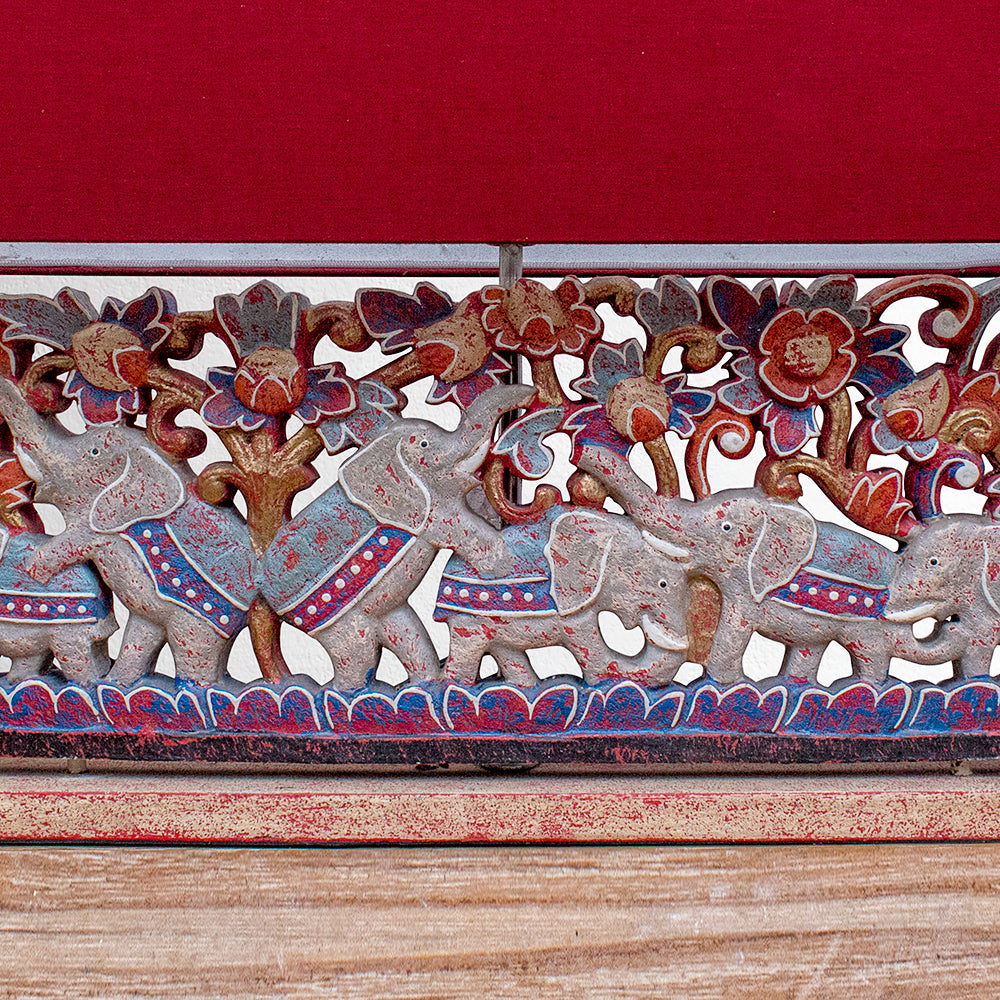 Carved Table Lamp '6 Elephants' - Multicolor Red