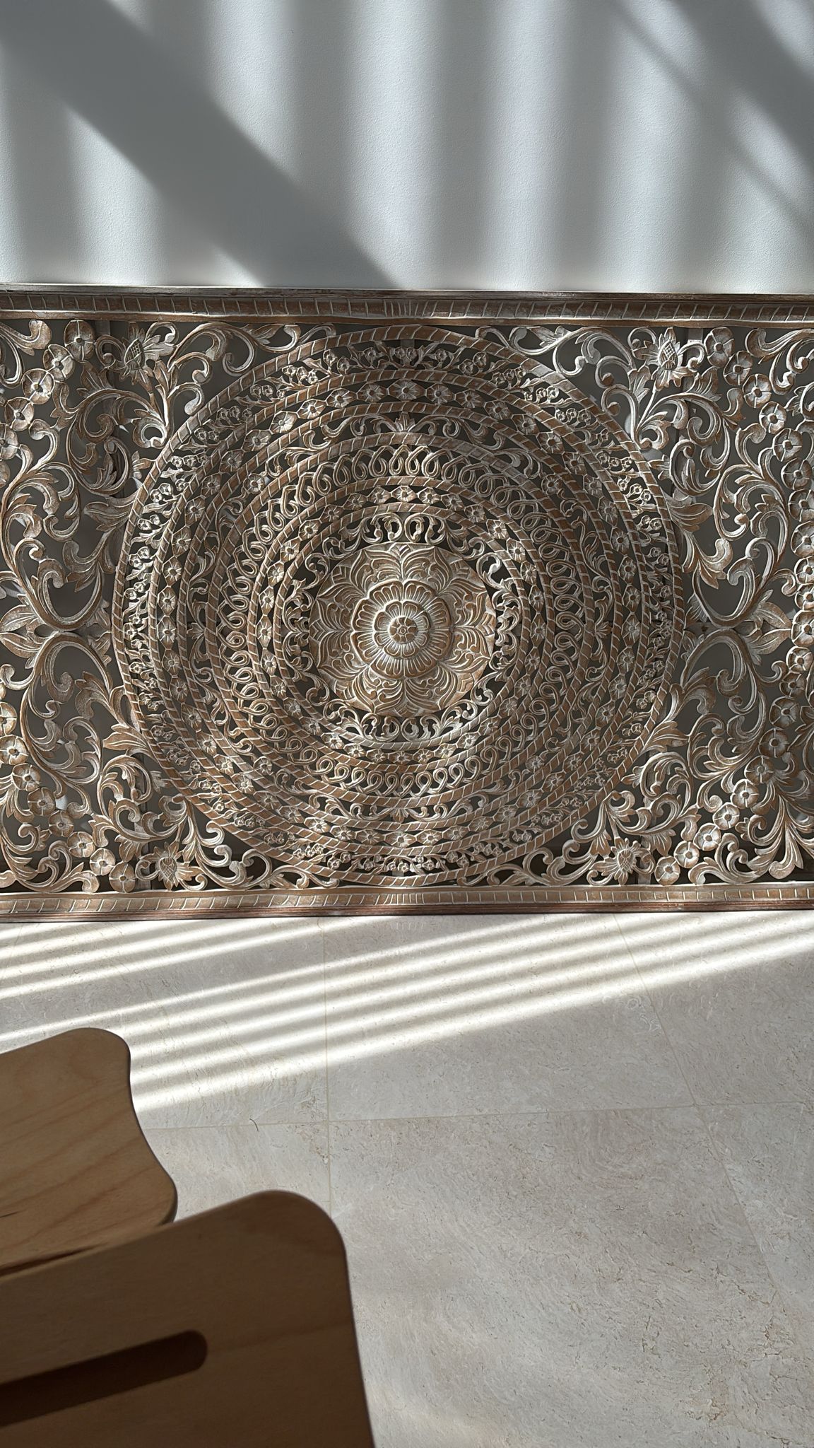 Custom Carved Bed Headboard "Kusuma" - 203x120 cm